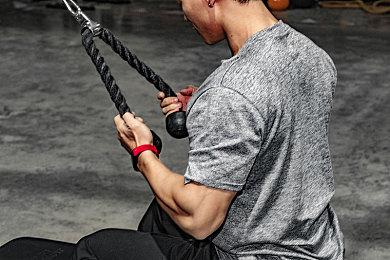 粉丝将Duel Sense手柄改成“单手手柄” 一个人也能玩《双人成行》